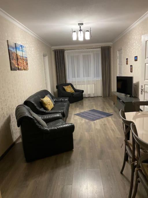 Soghanlughi Nice Apartment מראה חיצוני תמונה